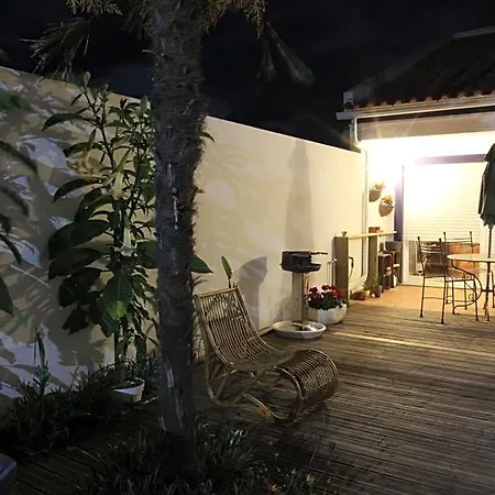 Tir Na Nog Bed & Breakfast 4*