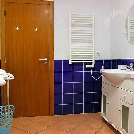 Tir Na Nog Bed & Breakfast 4*
